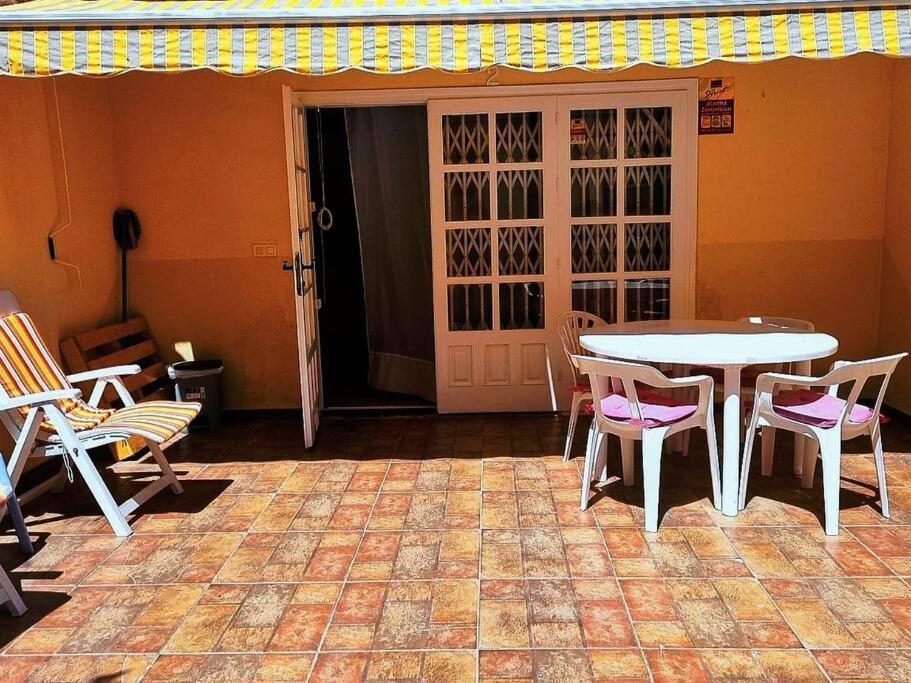 Ferienhaus Mar Azul Adosado, Patio Y Solarium